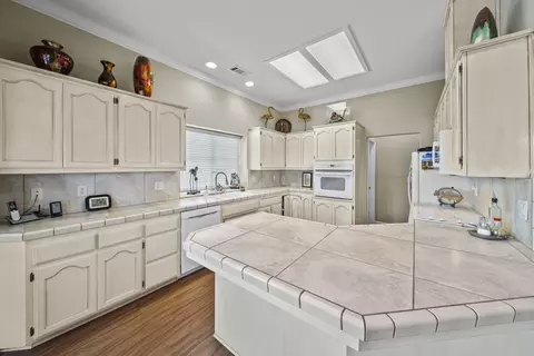 214 Franciscan Trl, Redding, CA 96003 photo 9