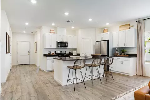 5110 Monaco, Redding, CA 96002 photo 3