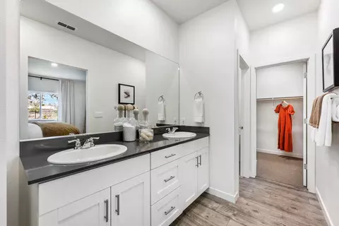 5110 Monaco, Redding, CA 96002 photo 6