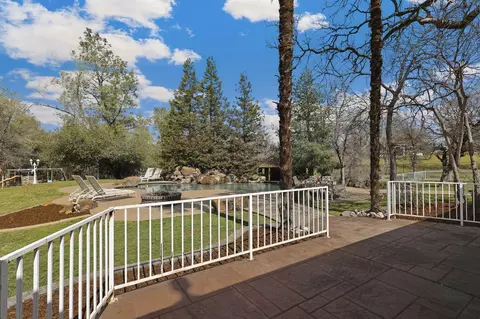 20490 Bernard Way, Redding, CA 96003 photo 54