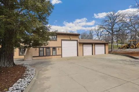 20490 Bernard Way, Redding, CA 96003 photo 10