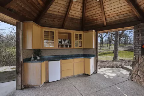 20490 Bernard Way, Redding, CA 96003 photo 56