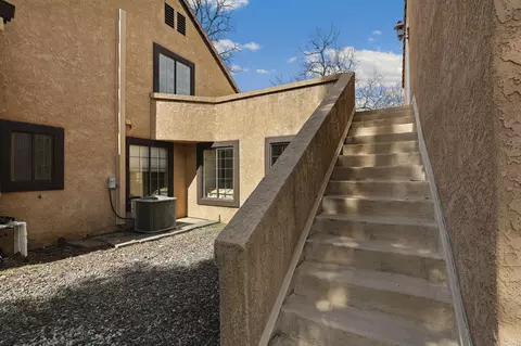 20490 Bernard Way, Redding, CA 96003 photo 36