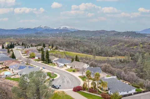 4020 Winter Green Ct, Redding, CA 96001 photo 9