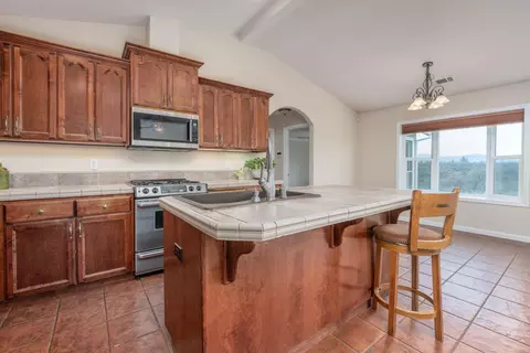4020 Winter Green Ct, Redding, CA 96001 photo 16