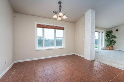 4020 Winter Green Ct, Redding, CA 96001 photo 17