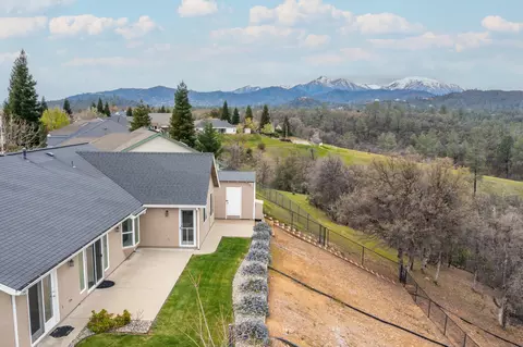 4020 Winter Green Ct, Redding, CA 96001 photo 39