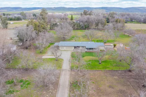 12040 State Highway 99e, Red Bluff, CA 96080 photo 3