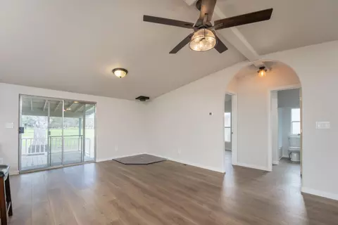12040 State Highway 99e, Red Bluff, CA 96080 photo 5