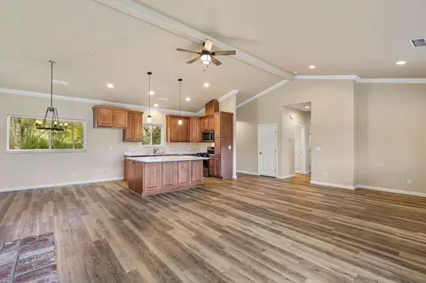 15861 Joey Ln, Redding, CA 96001 photo 27