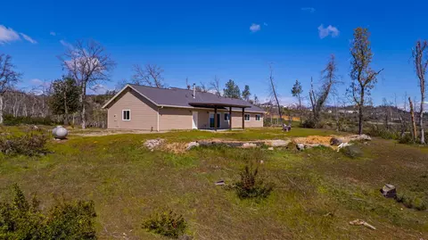 15861 Joey Ln, Redding, CA 96001 photo 79