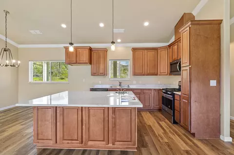 15861 Joey Ln, Redding, CA 96001 photo 32