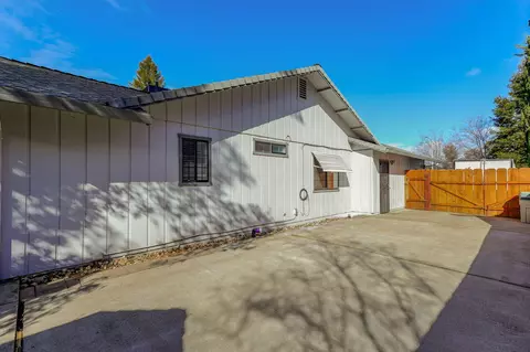2023 Marlene Ave, Redding, CA 96002 photo 23