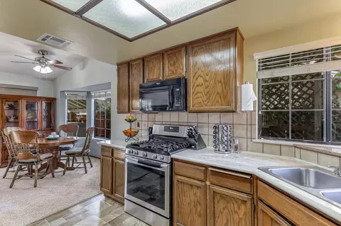 2023 Marlene Ave, Redding, CA 96002 photo 11