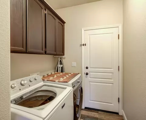 4594 Quinton Dr, Redding, CA 96001 photo 25