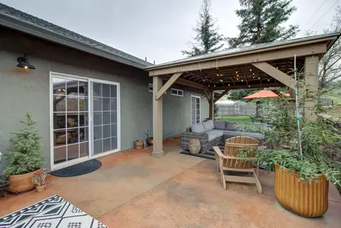 4594 Quinton Dr, Redding, CA 96001 photo 29