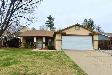 1143 Grouse Dr, Redding, CA 96003 photo 1