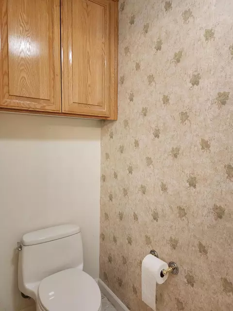 1083 Snowcap Trl, Redding, CA 96003 photo 16