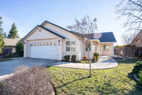 1083 Snowcap Trl, Redding, CA 96003 photo 34
