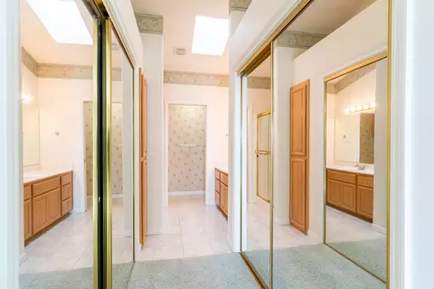 1083 Snowcap Trl, Redding, CA 96003 photo 12