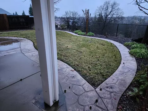 1083 Snowcap Trl, Redding, CA 96003 photo 21