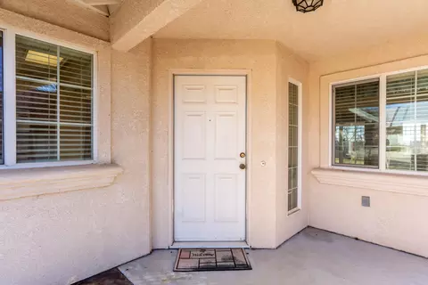 1083 Snowcap Trl, Redding, CA 96003 photo 3