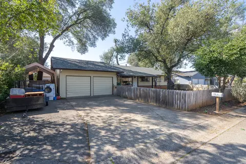 1063 Ledell, Redding, CA 96002 photo 1