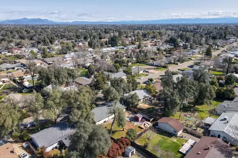 1063 Ledell, Redding, CA 96002 photo 42