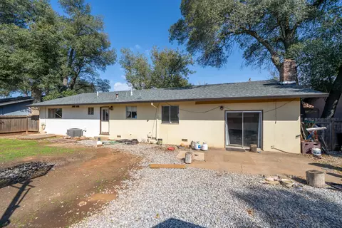 1063 Ledell, Redding, CA 96002 photo 29