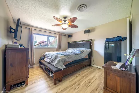 1063 Ledell, Redding, CA 96002 photo 17