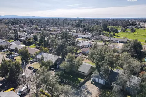 1063 Ledell, Redding, CA 96002 photo 36