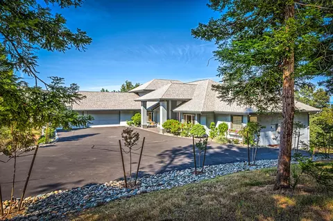 8925 Elusion Ct, Redding, CA 96001 photo 32