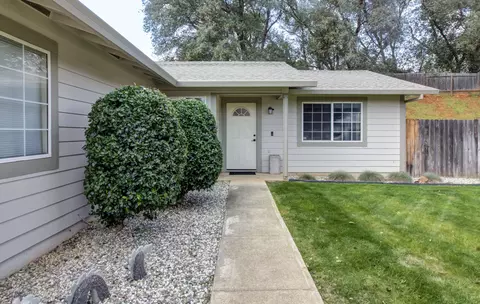 3424 Echo Ct, Redding, CA 96002 photo 3
