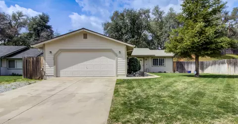 3424 Echo Ct, Redding, CA 96002 photo 1