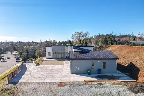 1835 Lakeside Dr, Redding, CA 96001 photo 41