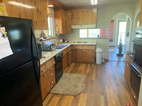 15932 Delano Dr, Redding, CA 96001 photo 2