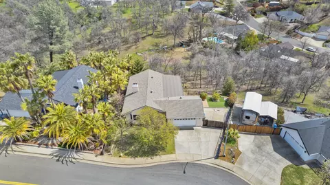 11493 Wales Dr, Redding, CA 96003 photo 4