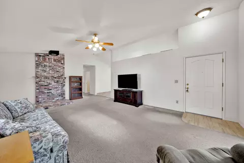 11493 Wales Dr, Redding, CA 96003 photo 8