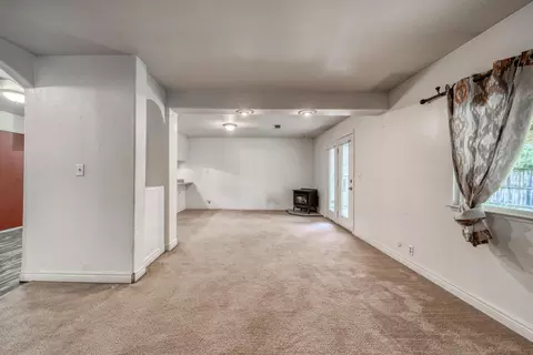 2320 Venus Way, Redding, CA 96002 photo 6