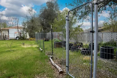 1145 Dusty Ln, Redding, CA 96002 photo 32