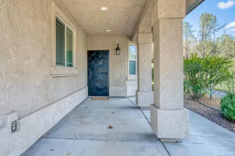 2996 Crownview Ln, Redding, CA 96003 photo 5