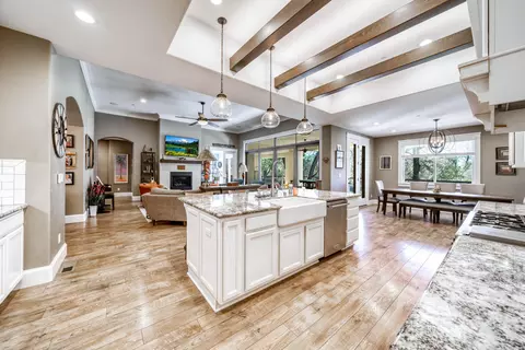 1800 Tiger Eye Rd, Redding, CA 96003 photo 10