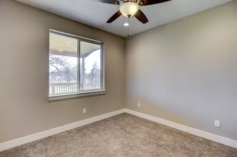 12027 Lewis Ln, Redding, CA 96003 photo 19