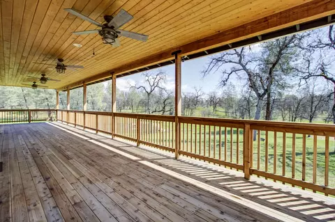 12027 Lewis Ln, Redding, CA 96003 photo 10