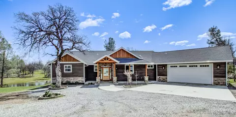 12027 Lewis Ln, Redding, CA 96003 photo 2