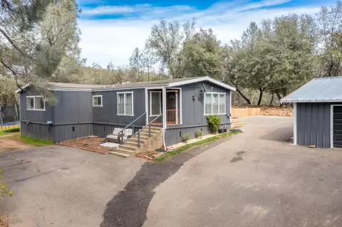 19271 Union School Rd, Redding, CA 96003 photo 2