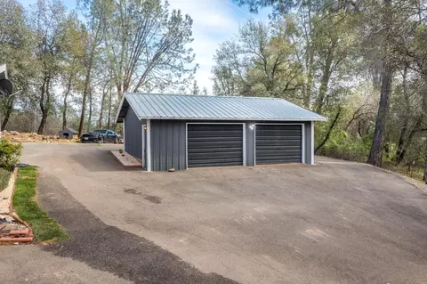 19271 Union School Rd, Redding, CA 96003 photo 3