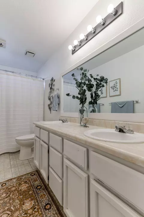 2593 Candlewood Dr, Redding, CA 96003 photo 28