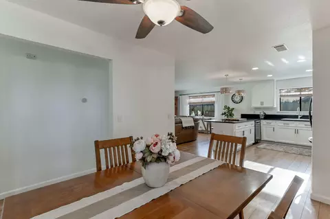 2593 Candlewood Dr, Redding, CA 96003 photo 9