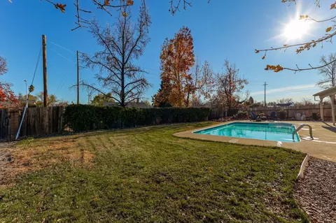 2593 Candlewood Dr, Redding, CA 96003 photo 37
